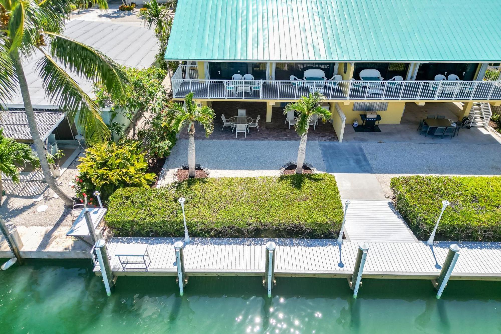 Sea Pointe & Canal-Side Charisma Villa Key Colony Beach Exterior photo